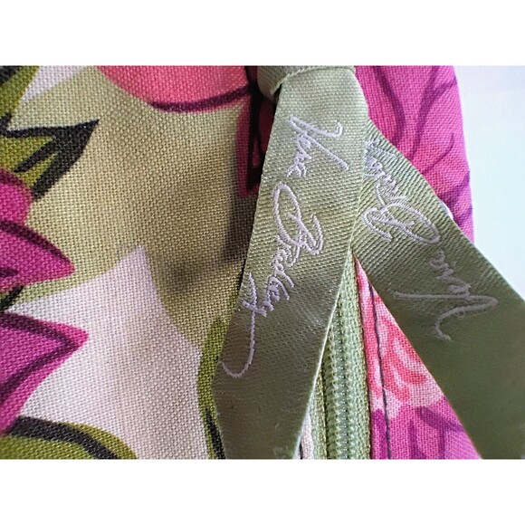 Vera Bradley Women's Quilted Wallet With Coin Purse. - Picture 7 of 11